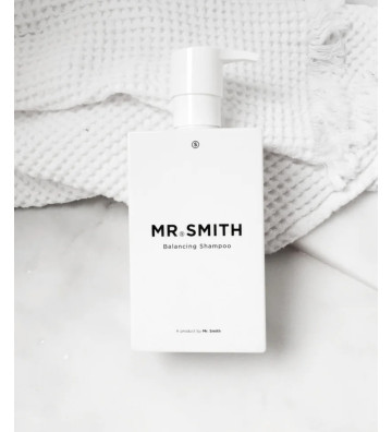 Balancing Shampoo 275ml - Mr. Smith 4