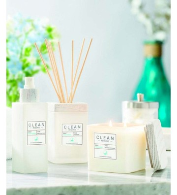 CLEAN SPACE Warm Cotton soy scented candle 227g arranged