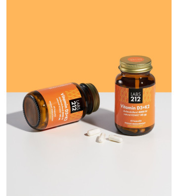 Vitamin D3+K2MK7 dietary supplement capsule view
