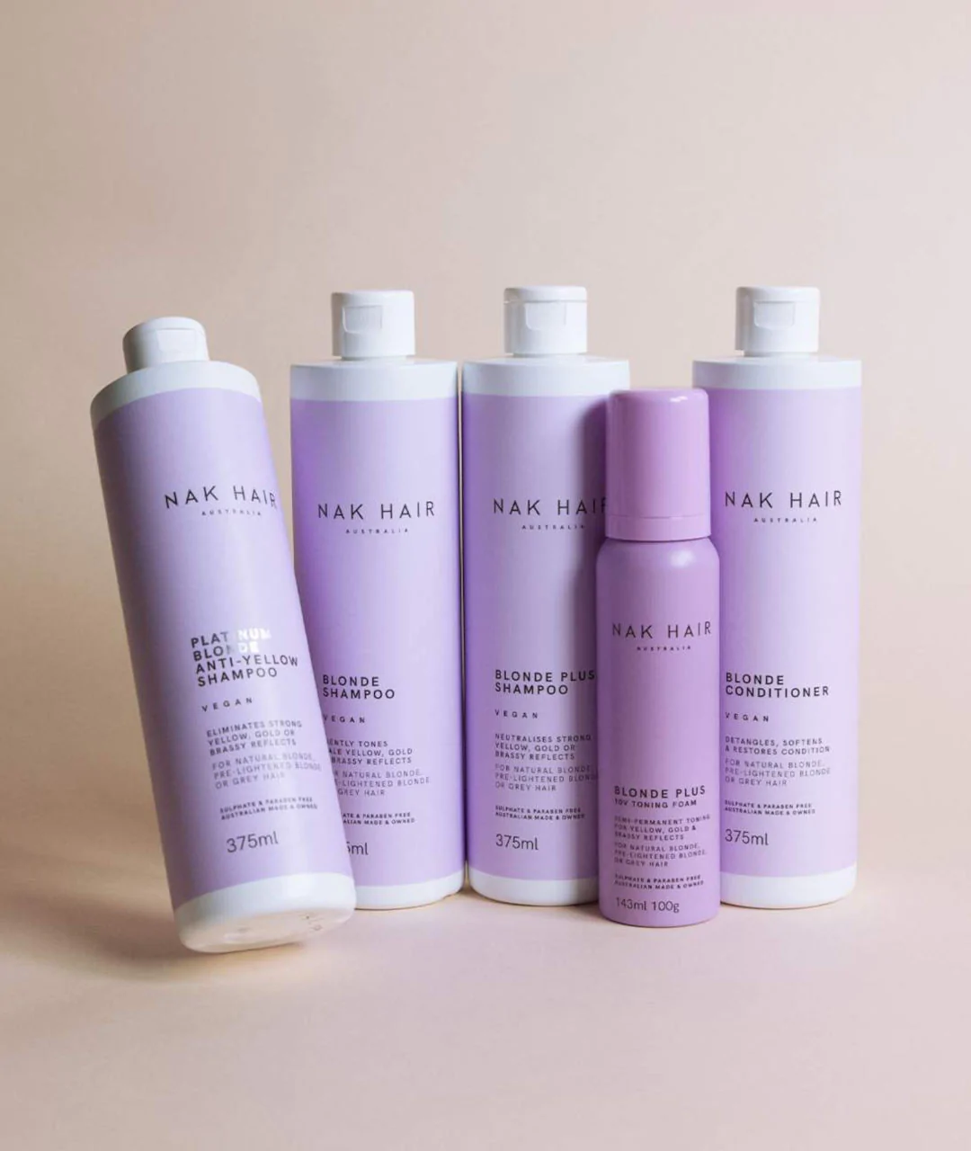 Platinum Blonde - strongly toning shampoo, eliminating pronounced yellow and copper reflections 375ml view
