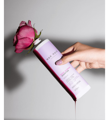 Rose Blonde - szampon bogaty w składniki odżywcze, uzupełnia kolor oraz nadaje różowe refleksy włosom blond 375ml widok