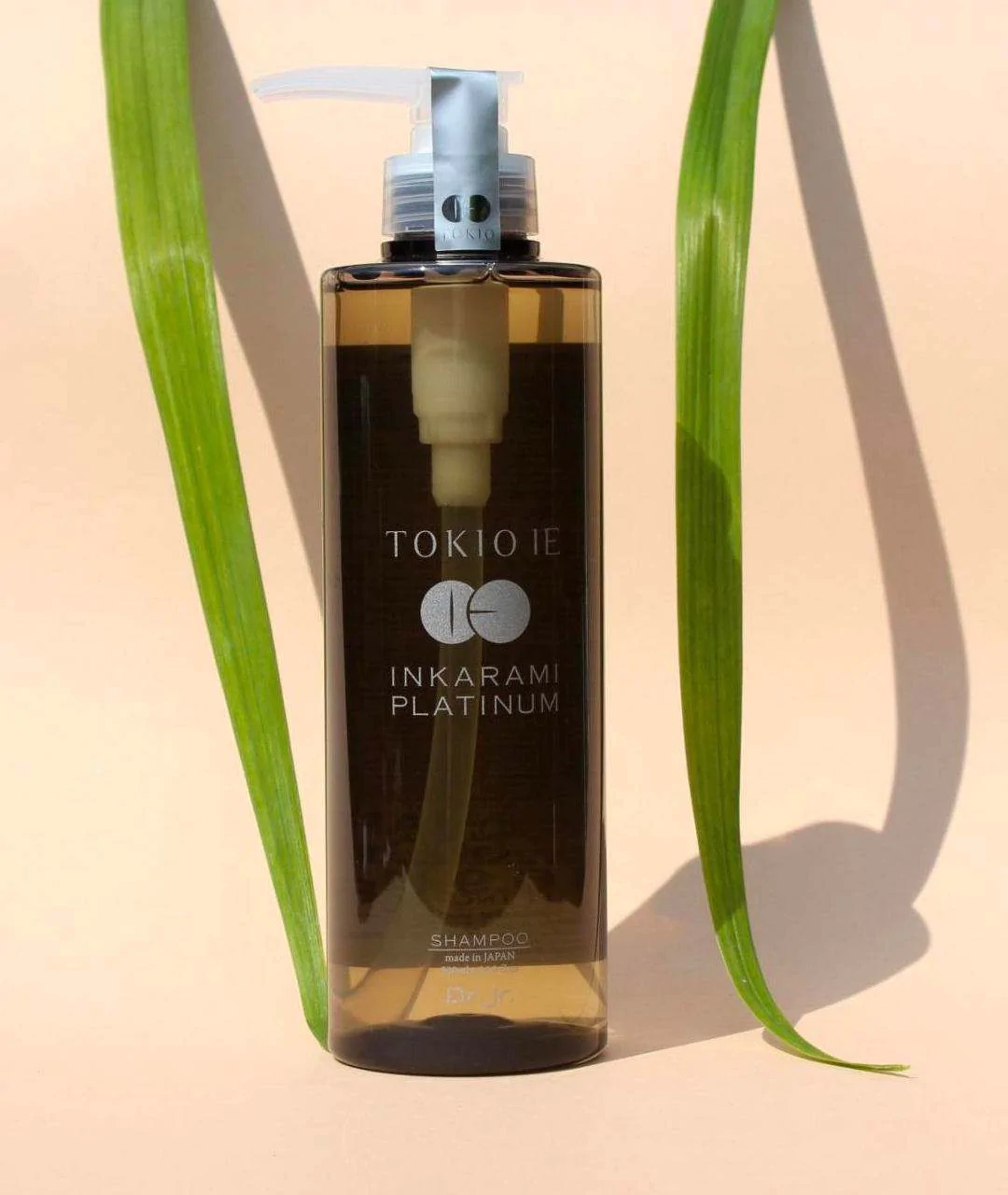 TOKIO IE PLATINIUM SHAMPOO - shampoo 500ml leaf view