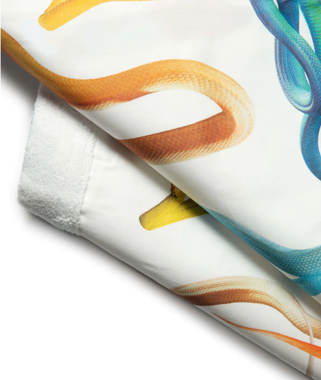 TOILETPAPER DOUBLE BEACH TOWEL "SNAKES/WHITE" 95x200cm  opakowanie