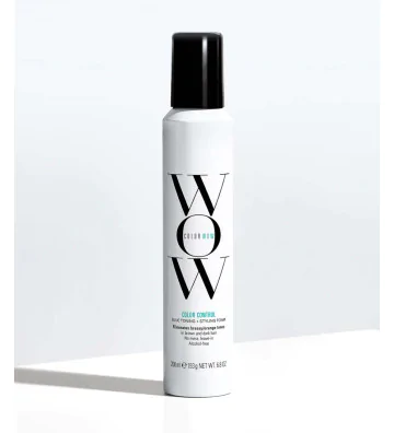 Pianka stylizująca i kontrolująca kolor do ciemnych włosów 200ml - Color WOW 3