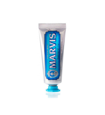 Toothpaste with water mint