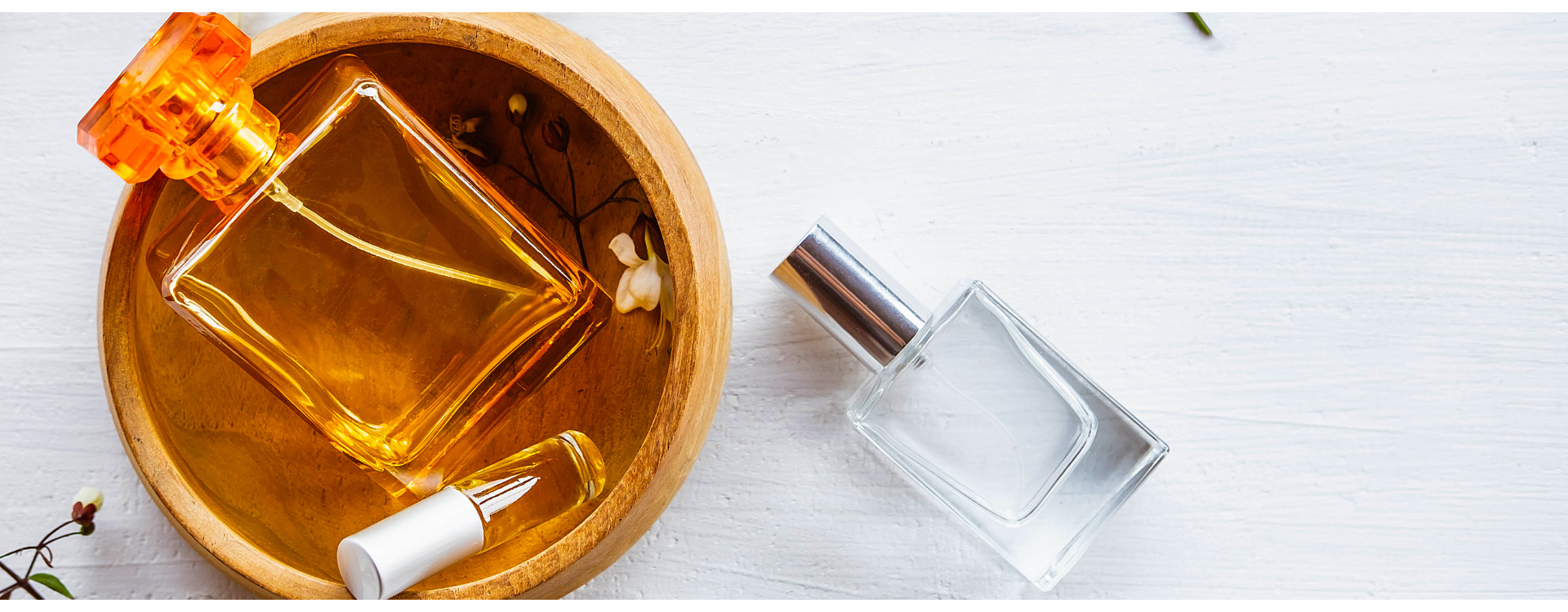 Najładniejsze perfumy damskie – poznaj zapachy, które musisz mieć w swojej kolekcji!