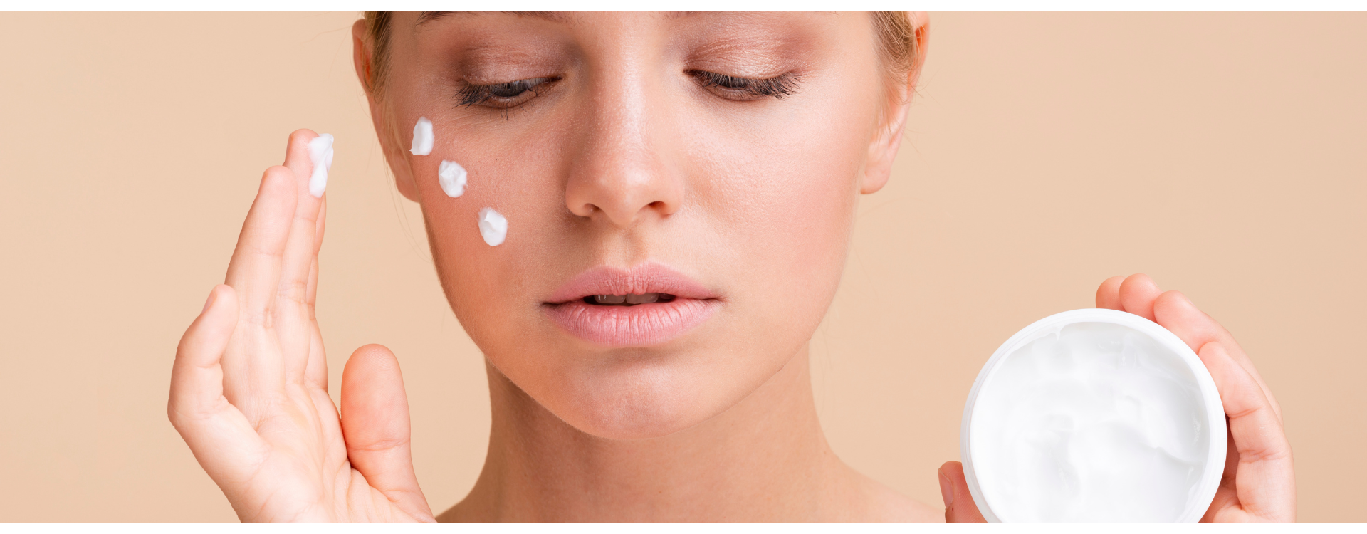 Facial care when using retinol. Find out which moisturizer to choose