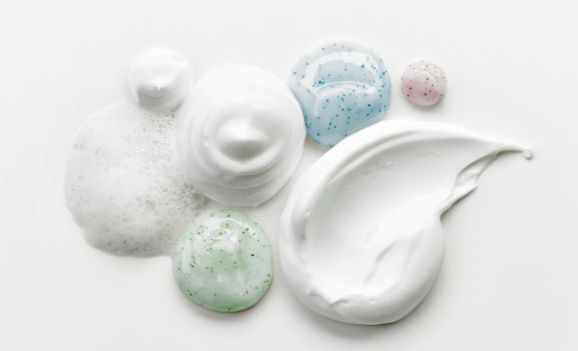 Jak łączyć składniki aktywne w pielęgnacji skóry – zasady i błędy